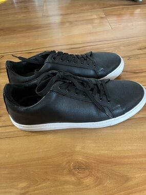 Men's Black Lace-Up Low-Top Sneakers with White Sole